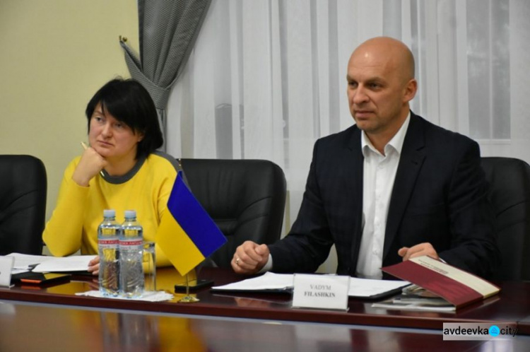 Сложное положение с водоснабжением  на Донетчине обсудили с делегацией Красного Креста