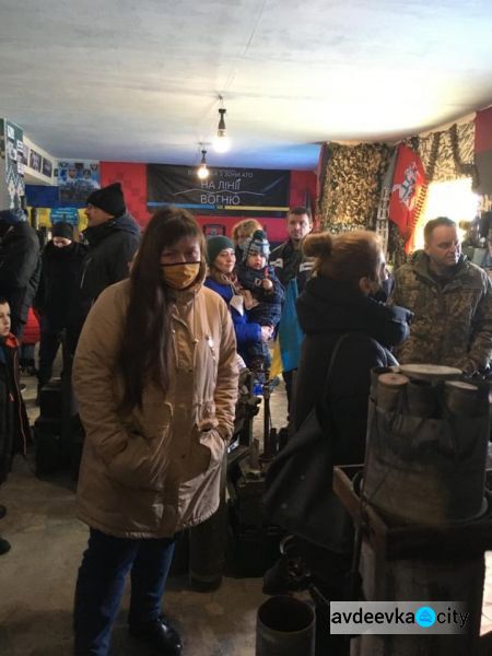 Авдіївці відвідали музей, створений бійцями 1-ї ОШР ДУК «Правий Сектор» у Новогродівці