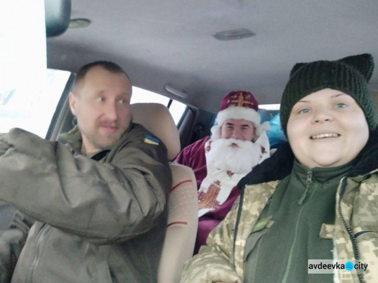 Детям из Авдеевки и еще трех прифронтовых населенных пунктов  устроили новогоднее чудо  (ФОТО)