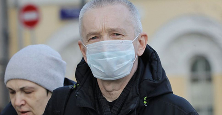 Минздрав рекомендует оставаться на самоизоляции людям старше 60 лет