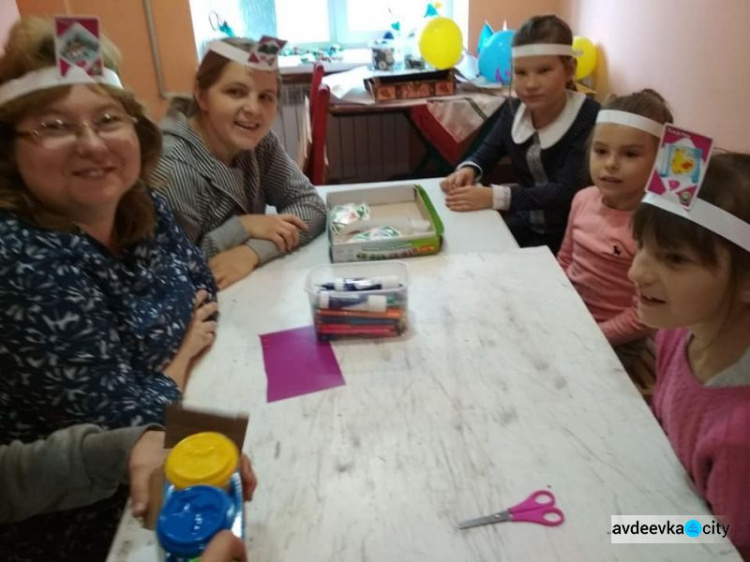 В авдеевском "Вулике" волонтеры встретились с детворой  (ФОТО)