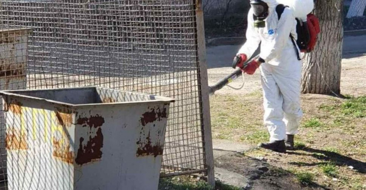 КП "СЕЗ" продолжает осуществлять санобработку города