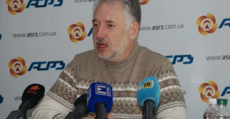 Часть гуманитарной помощи, присланная Авдеевке, со строительными материалами направлена в Торецк, - Жебривский
