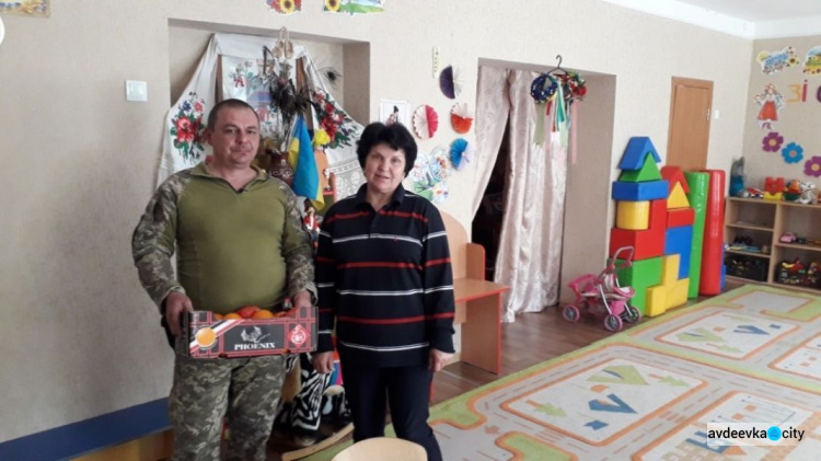 Авдеевские «симики» развезли помощь и провели важные занятия (ФОТО)