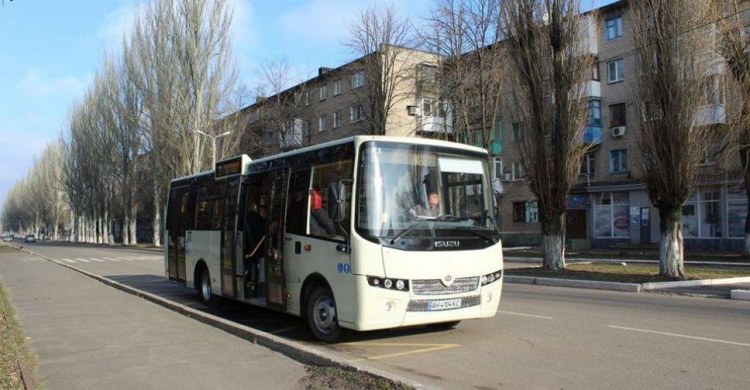 В Авдеевке ищут перевозчиков на три маршрута