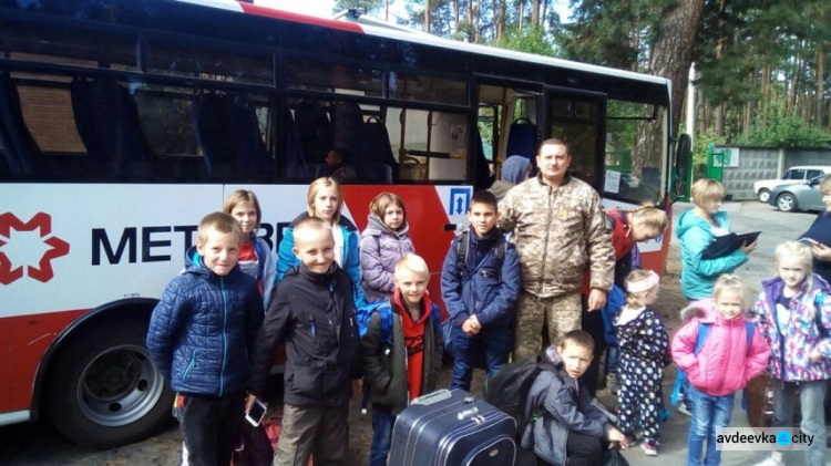 Авдеевские "симики"  не оставили без помощи ни военных, ни жителей прифронтовых районов (ФОТО)
