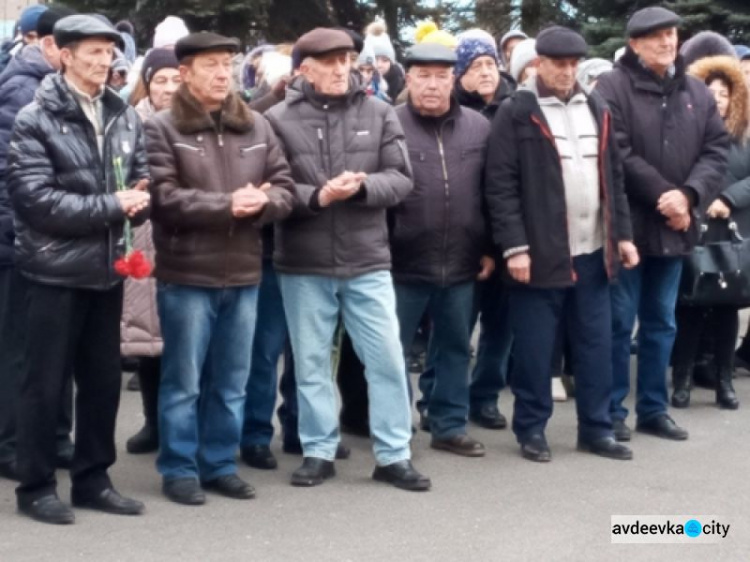 В Авдеевке чествовали участников ликвидации чернобыльской аварии (ФОТО)