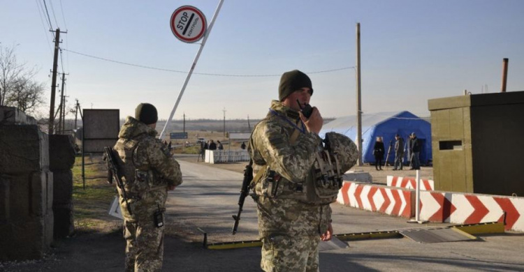 Ситуация в КПВ : проезда ожидают  250 автомобилей