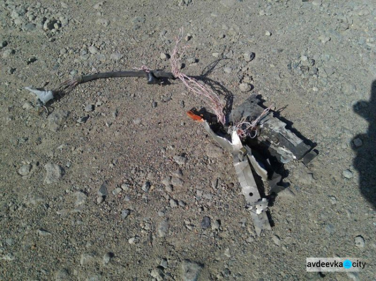 Обстрелян один из донбасских КПВВ, пострадали автомобили (ФОТО)