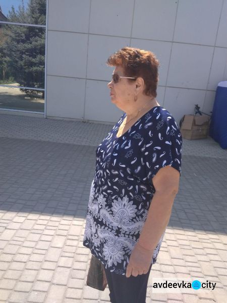 В Авдеевке собирают подписи за отставку главы ВГА (ФОТОФАКТ)