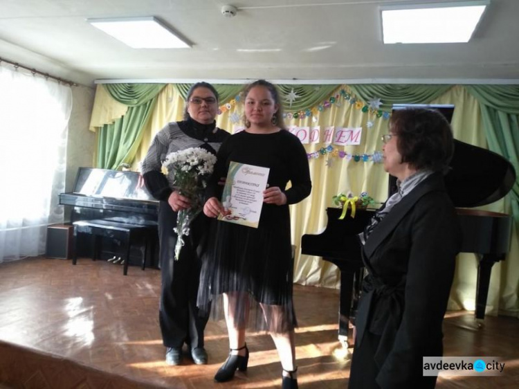 В Авдіївській музичній школі пройшов звітній концерт фортепіанного відділу