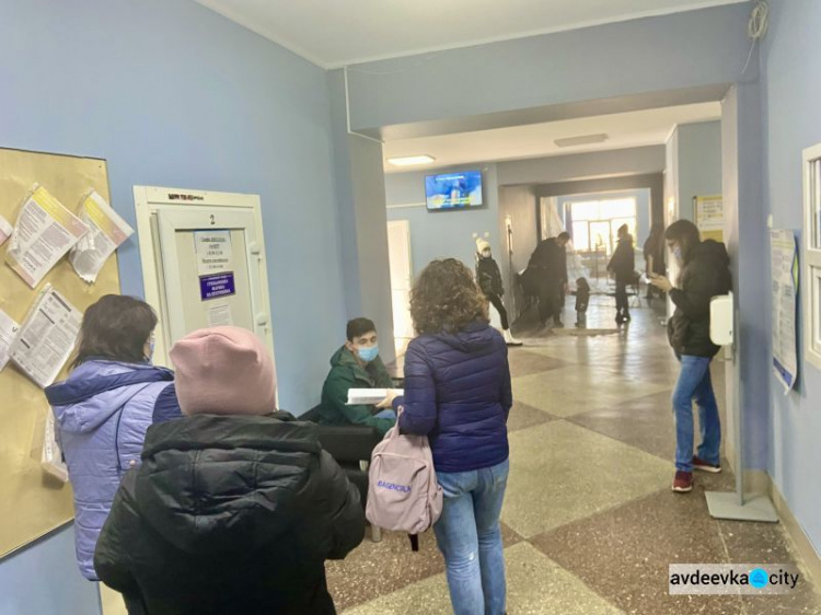 Ажіотажу нема: авдіївці можуть без проблем отримати  щеплення  від коронавірусу 
