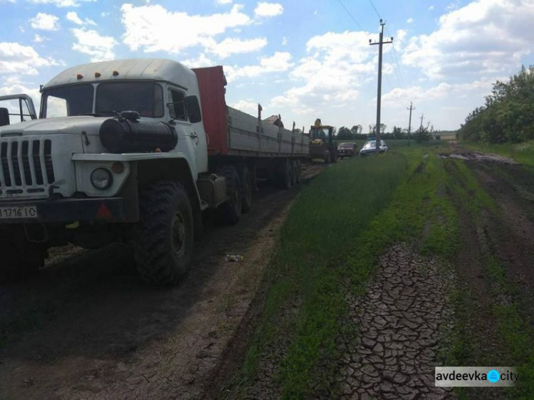 Донбасс: налет на железную дорогу не удался (ФОТО)