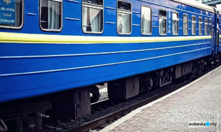 Евакуаційні потяги на 21 квітня