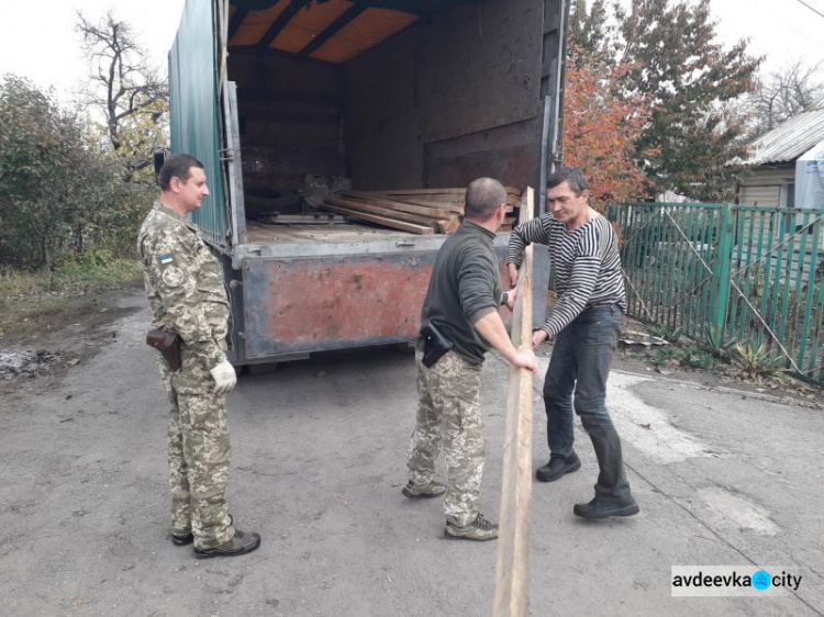 Авдеевские «симики» доставили важную помощь в прифронтовые населенные пункты (ФОТО)