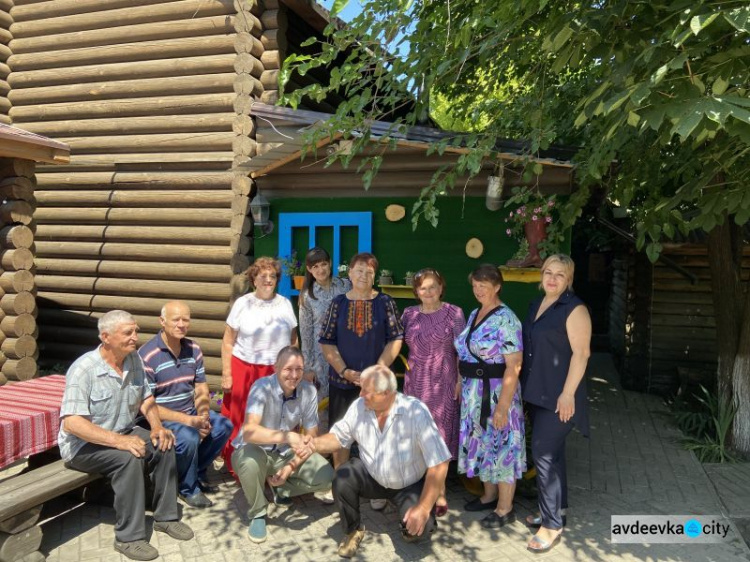 Авдеевский коксохим организовал пенсионерам завода торжественное мероприятие ко Дню металлурга и горняка (ВИДЕО)