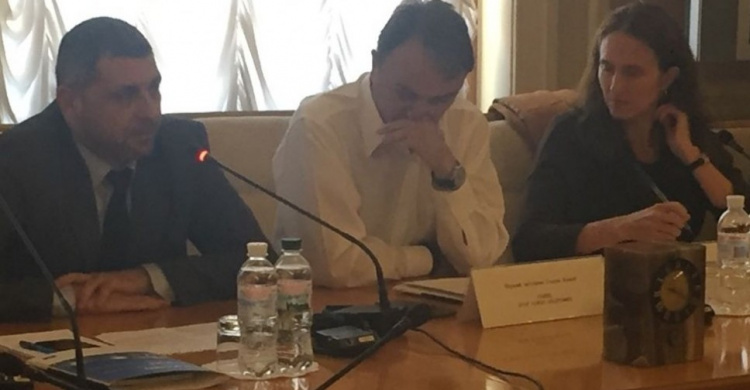 Миру на Донбассе поможет восстановление доверия