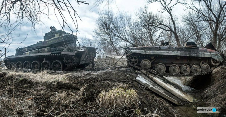 Эвакуация истерзанной БРМ и подробности гибели воинов под Авдеевкой (ФОТО + ВИДЕО)
