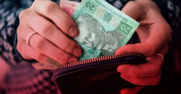 Госстат подсчитал сбережения украинцев