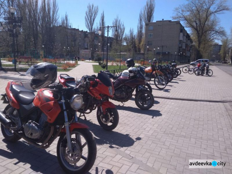 Открытие мотосезона: в Авдеевке байкерский слёт (ФОТОФАКТ)