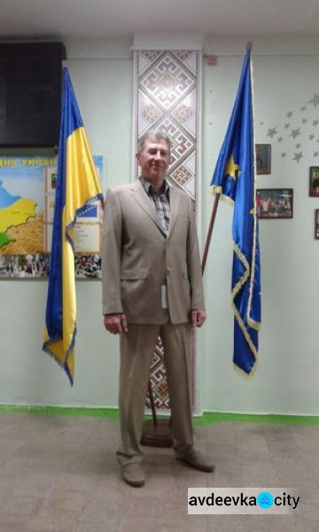 Авдеевских выпускников одели в фирменные костюмы от VORONIN (ФОТОФАКТ)