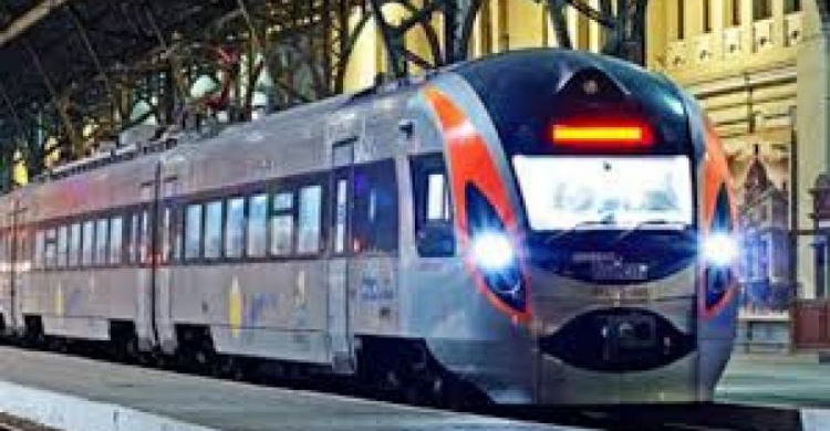 В Донецкой области временно изменился график движения ряда поездов