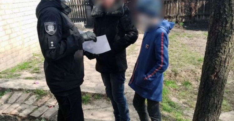 В Авдеевке правоохранители посетили семьи, которые оказались в сложных жизненных обстоятельствах 