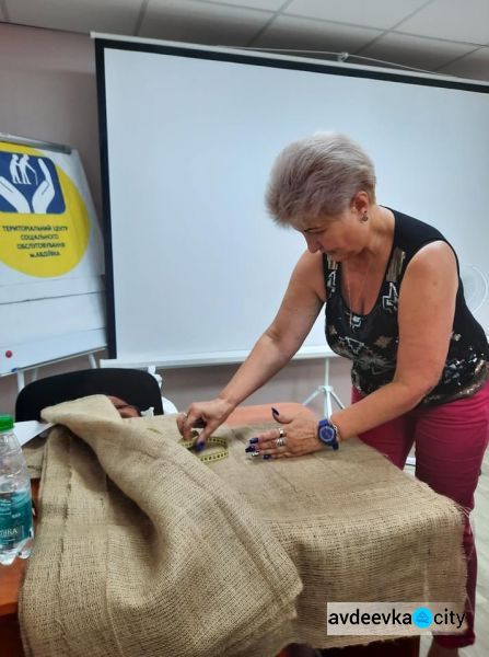 Територіальний центр запрошує авдіївців на заняття в клуб за інтересами «Творча майстерня»