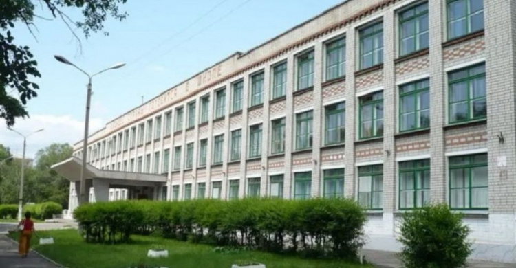Рада хочет разрешить превращать школы в отели, рестораны и бизнес-центры