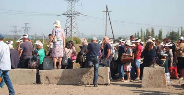 КПВВ на Донбассе:  где приходится тратить больше времени при пересечении линии разграничения