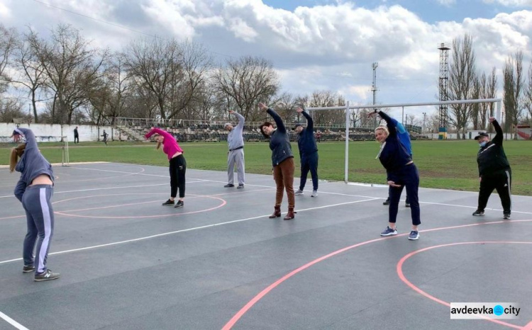 Авдеевских сторонников ЗОЖ приглашают на утренние зарядки «Движение ради здоровья»