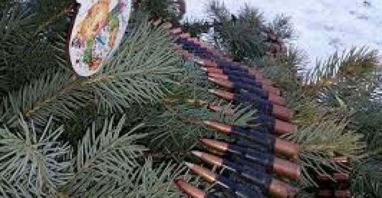Украина в Минске предлагает установить "новогоднее" перемирие на Донбассе