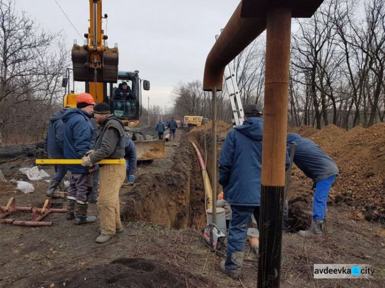 Вице-премьер пообещал Авдеевке газ к новому году (ФОТО)