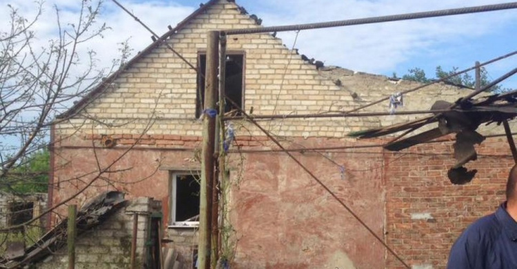 Боевики с утра накрыли прифронтовую Марьинку  из "Град-П"