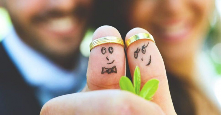 На 9 браков у авдеевцев приходится 5 разводов