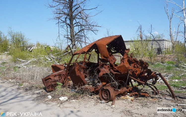 Авдеевская промзона: как здесь сражаются и на что надеются (ФОТО)