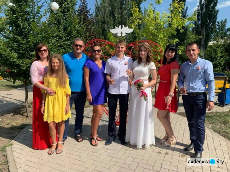 В центре Авдеевки появился культурный объект для влюблённых: ФОТОФАКТ