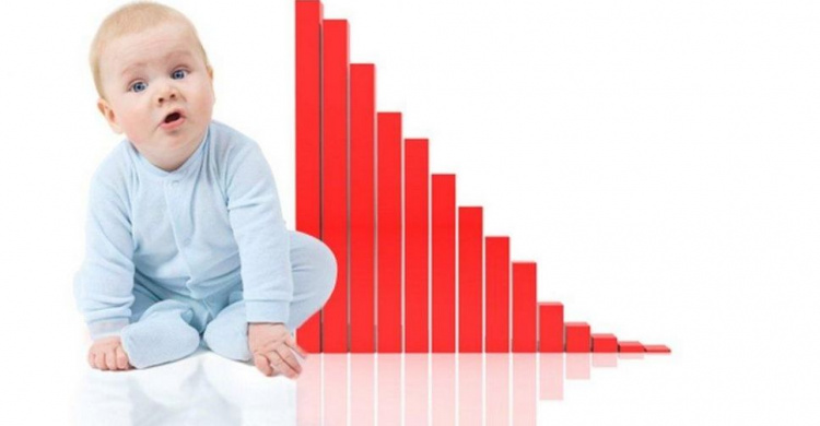 В Авдеевке смертность в 3 раза превысила рождаемость