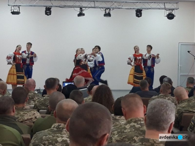 В Авдеевке сегодня праздник мужества и героизма: торжественно отметили день основания 92-й   ОМБр (ФОТО)