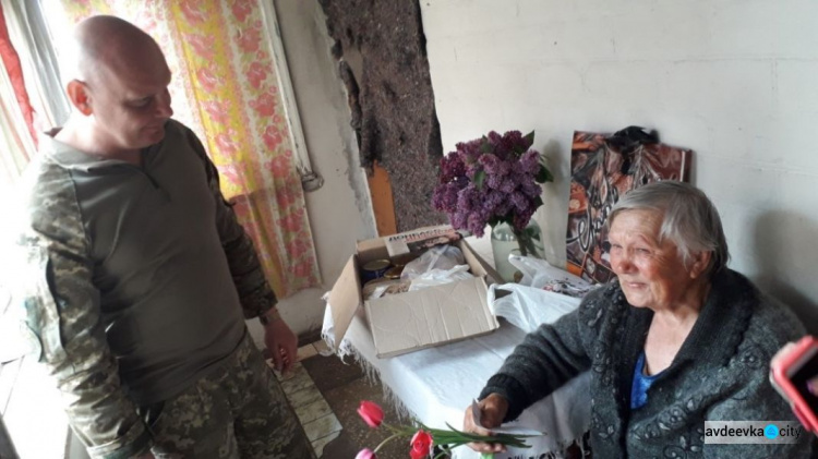 Авдеевские «симики» развезли помощь и провели важные занятия (ФОТО)