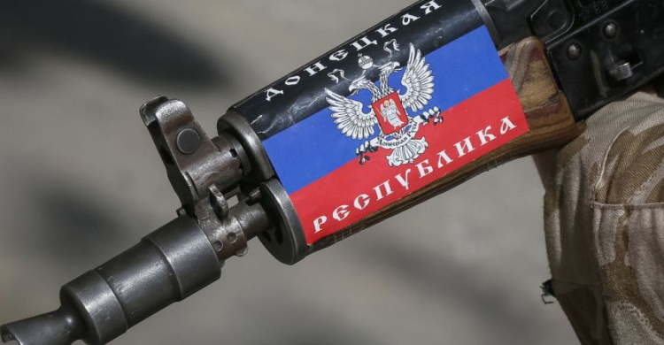 Инвалид с пожилой мамой не выдержал ожидания в очереди у донбасской линии разграничения