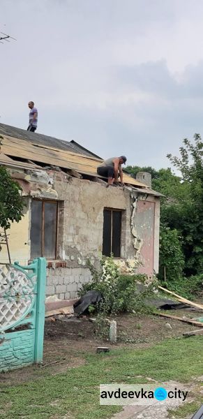 Переживший обстрелы поселок Опытное на Донетчине обретает вторую жизнь (ФОТО)