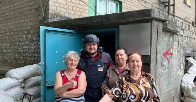 Авдіївці продовжують отримувати допомогу від проекта «Рятуємо життя» та нардепа Муси Магомедова