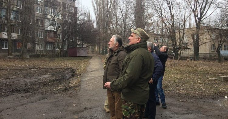 Какой Авдеевку увидели жители после очередного обстрела (ФОТООТЧЕТ)