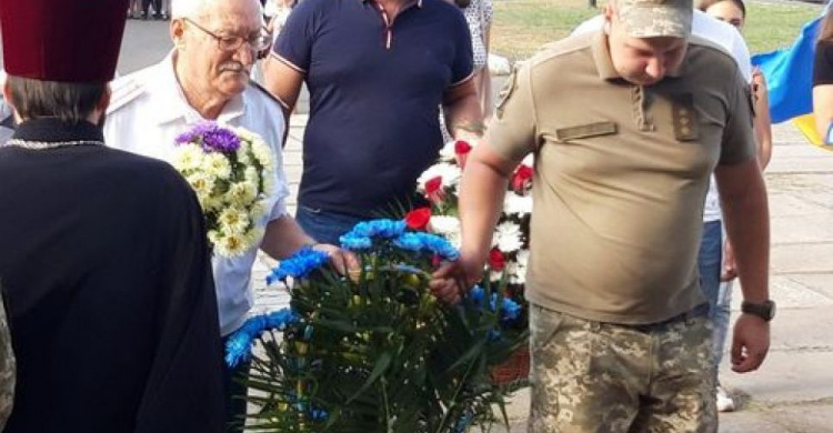 В Авдеевке вспомнили освобождение Донбасса (ФОТО)