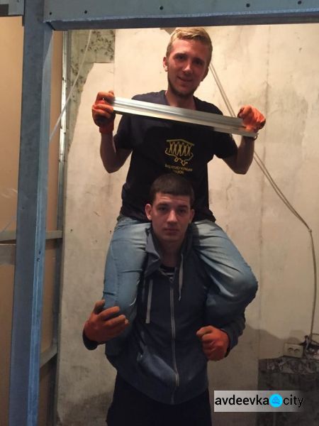 Дети видели, как в Авдеевке расстреливали их дома (ФОТО)