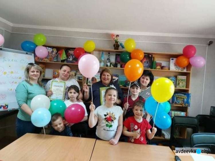 В Авдіївці у клубі для підлітків "Орля" пройшов комплекс занять, присвячених міжнародному Дню сім‘ї