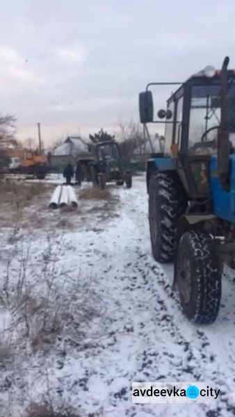 Сани, трубы, снег и грязь: фоторепортаж о битве за газ для Авдеевки