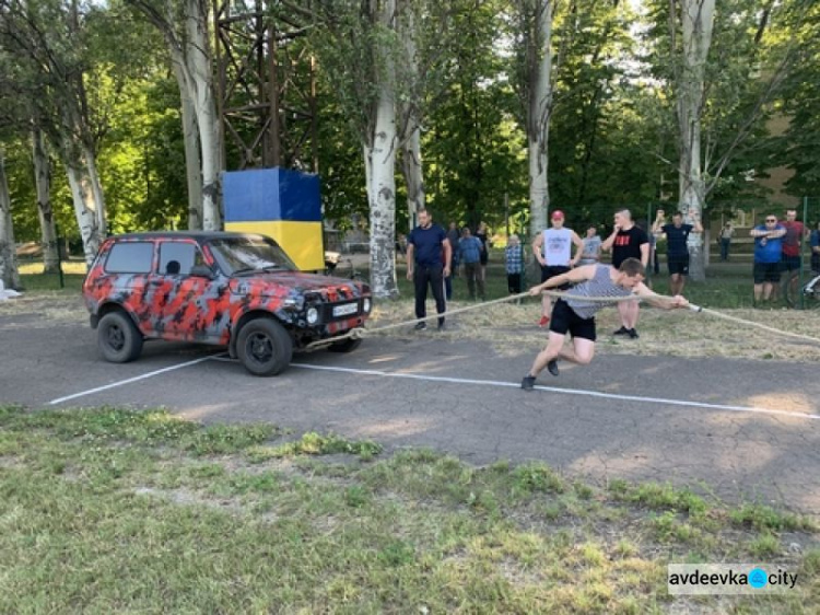 Заводчане АКХЗ победили в  «Козацьких розвагах»