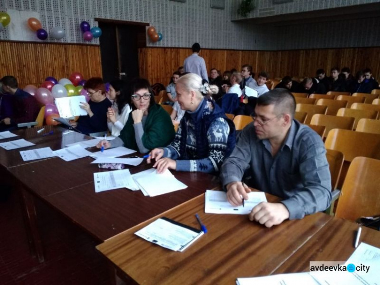 В Авдеевке студенты профтехучилища мечтают о комнате отдыха и музыкальном оборудовании (ФОТО